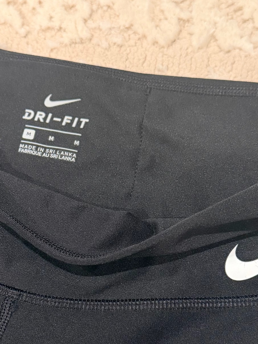 Nike Dri-Fit Black 'Just Do It' Logo Leggings - Picture 4 of 6